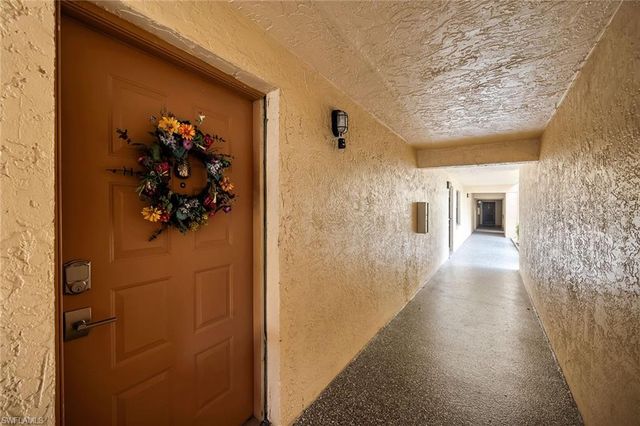 13240 White Marsh LN 5, Fort Myers, FL 33912