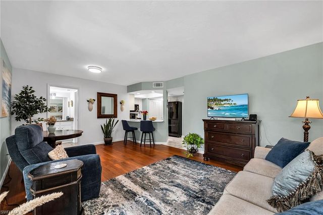13240 White Marsh LN 5, Fort Myers, FL 33912