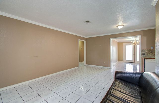 2508 Grape Lane, Pasadena, TX 77502