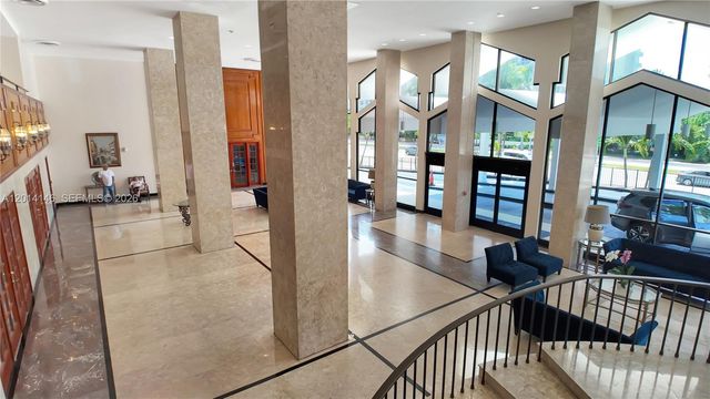 5601 Collins Ave 711, Miami Beach, FL 33140