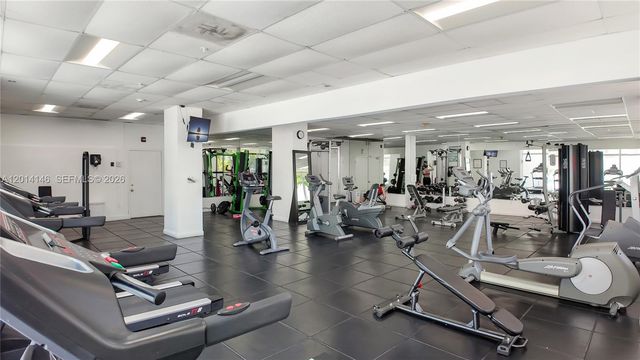 5601 Collins Ave 711, Miami Beach, FL 33140