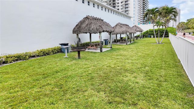 5601 Collins Ave 711, Miami Beach, FL 33140