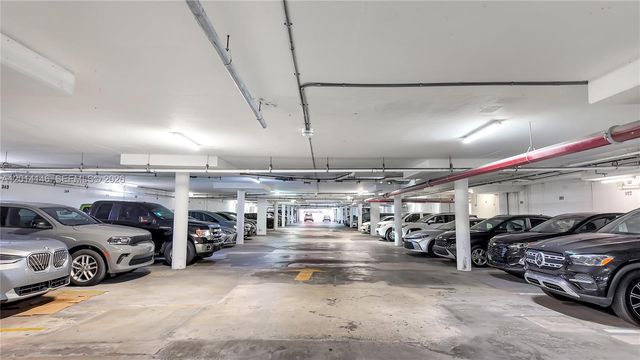 5601 Collins Ave 711, Miami Beach, FL 33140