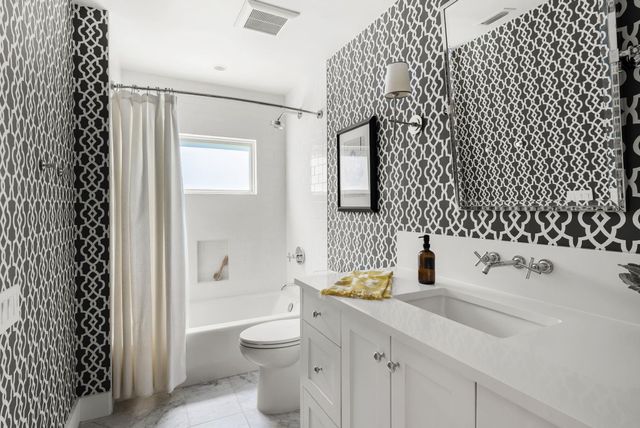 3 Chris Cove, Austin, TX 78746