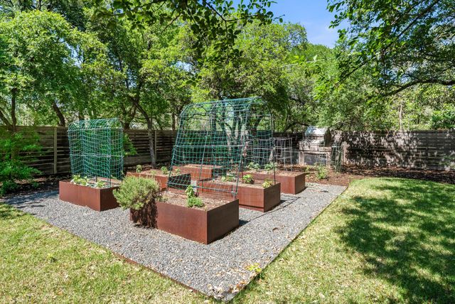 3 Chris Cove, Austin, TX 78746