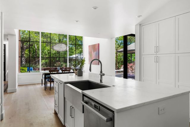 3 Chris Cove, Austin, TX 78746