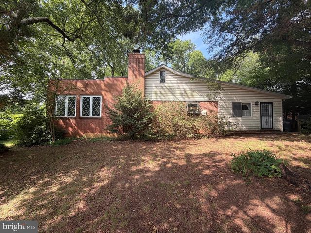 7314 IDYLWOOD RD, Falls Church, VA 22043