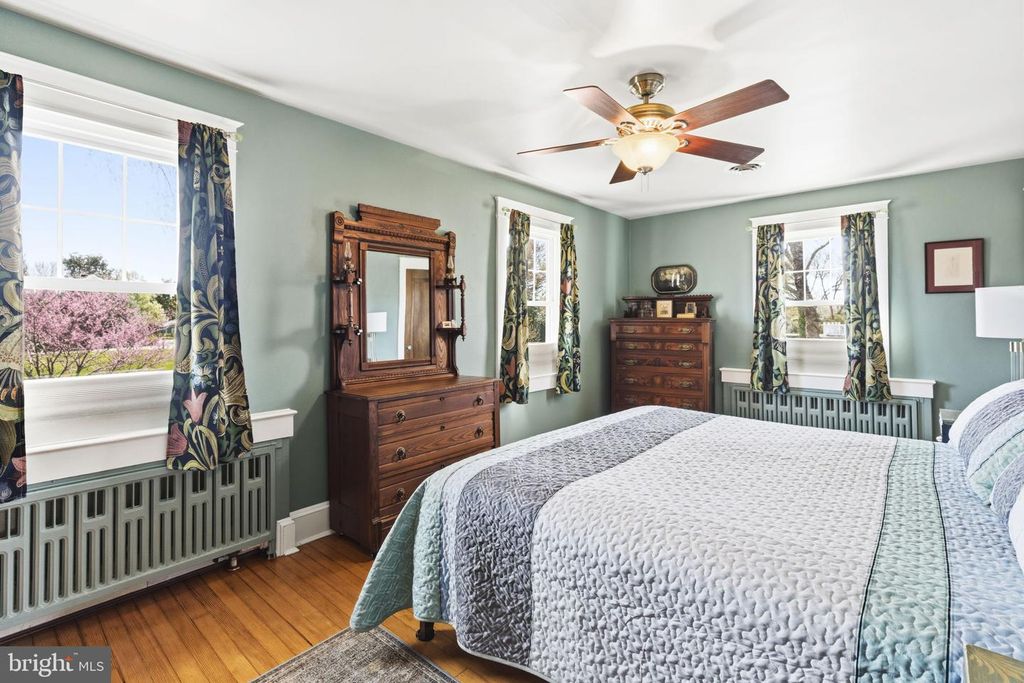 Image 19 of property listing at 555 GILES ST, Havre De Grace, MD 21078