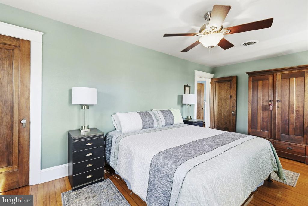 Image 20 of property listing at 555 GILES ST, Havre De Grace, MD 21078