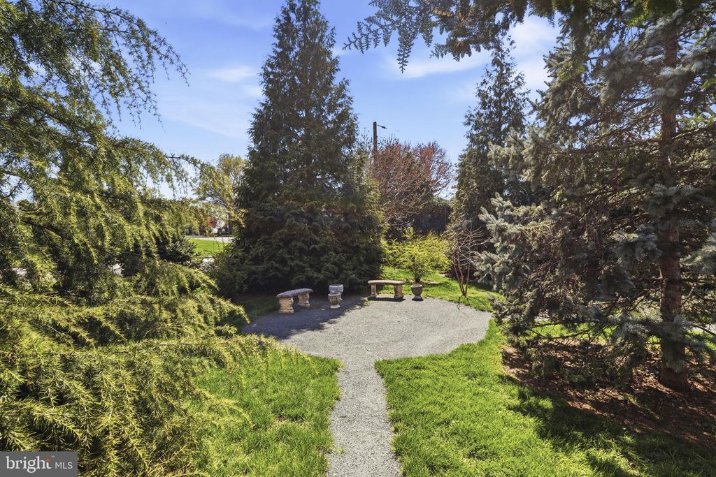 Image 26 of property listing at 555 GILES ST, Havre De Grace, MD 21078