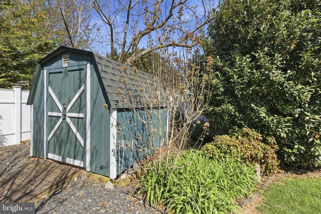 Image 35 of property listing at 555 GILES ST, Havre De Grace, MD 21078