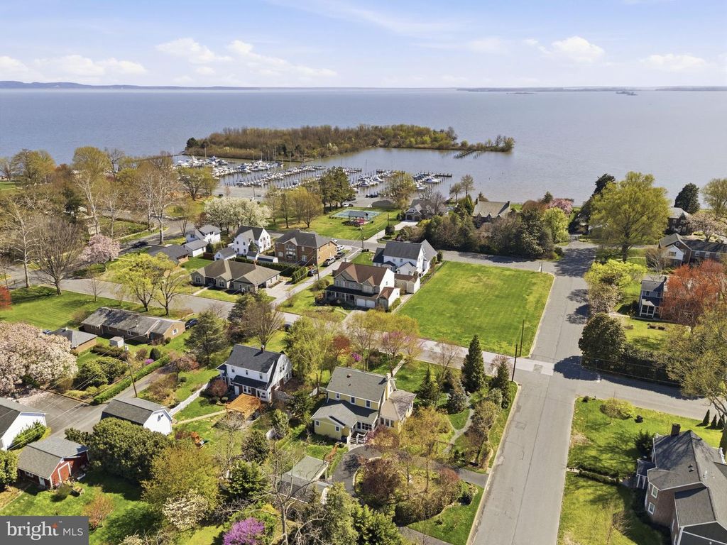 Image 48 of property listing at 555 GILES ST, Havre De Grace, MD 21078