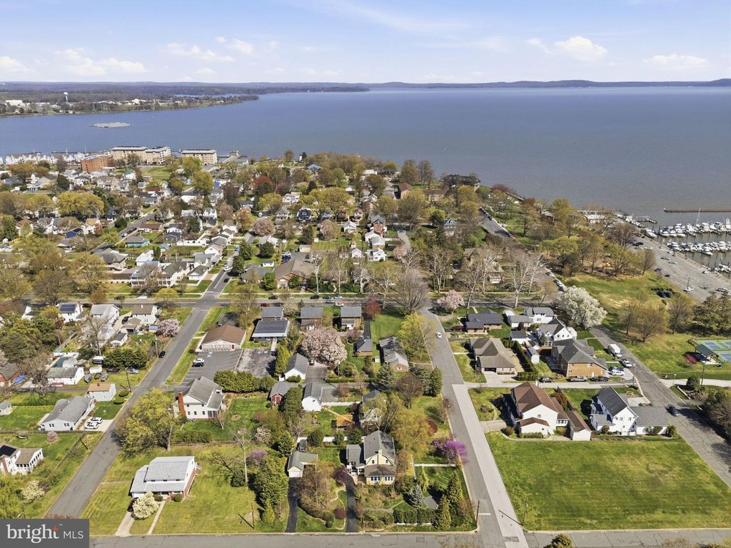 Image 50 of property listing at 555 GILES ST, Havre De Grace, MD 21078