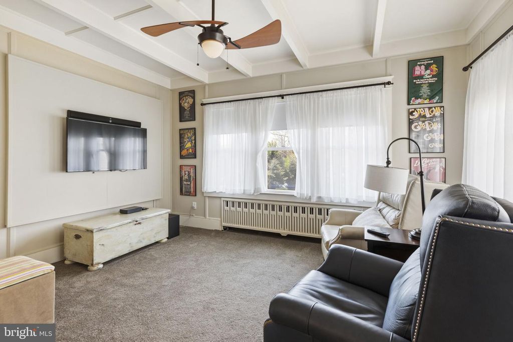 Image 6 of property listing at 555 GILES ST, Havre De Grace, MD 21078