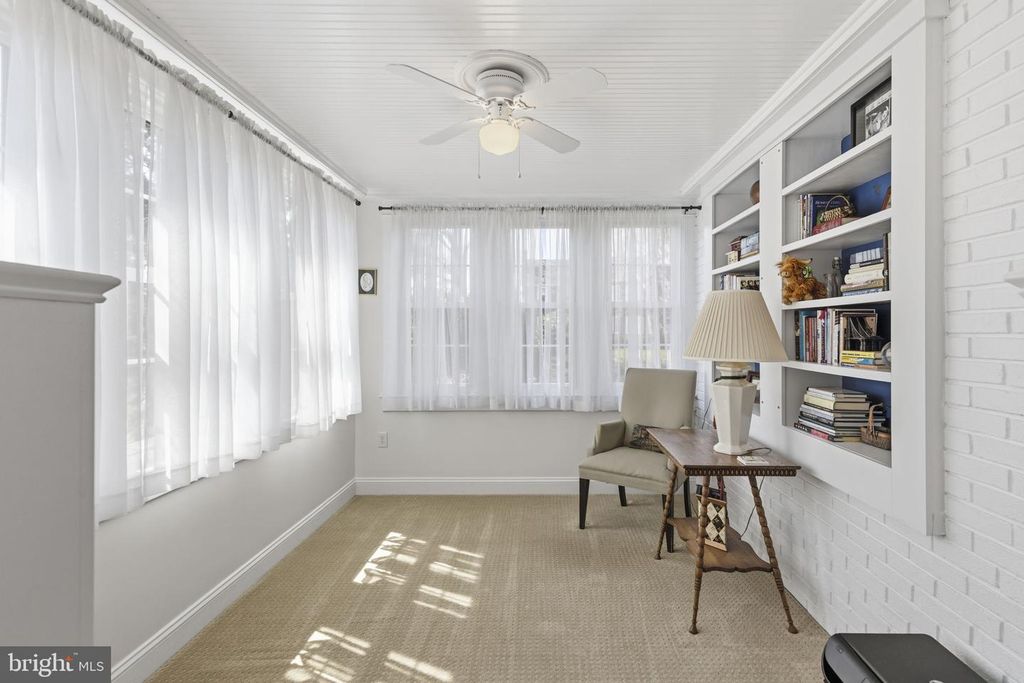 Image 8 of property listing at 555 GILES ST, Havre De Grace, MD 21078