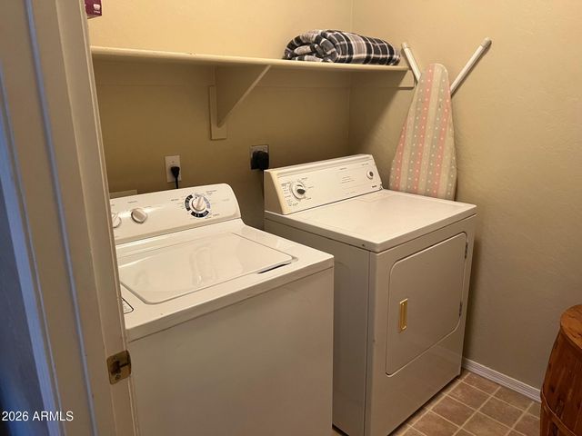 45 W MOUNTAIN SAGE Drive, Phoenix, AZ 85045