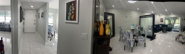 1011 SW 125th Ave 207M, Pembroke Pines, FL 33027
