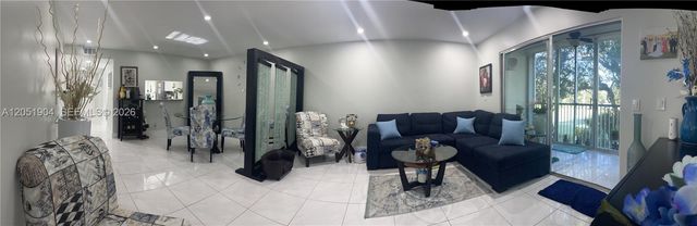 1011 SW 125th Ave 207M, Pembroke Pines, FL 33027