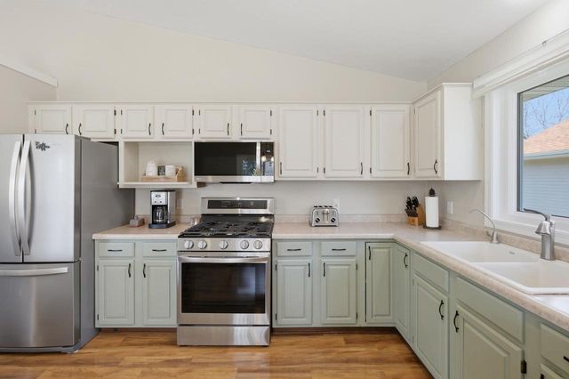 1541 Kuhle Drive, Sun Prairie, WI 53590
