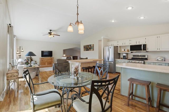1541 Kuhle Drive, Sun Prairie, WI 53590