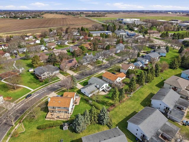 1541 Kuhle Drive, Sun Prairie, WI 53590