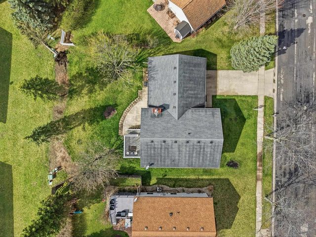 1541 Kuhle Drive, Sun Prairie, WI 53590