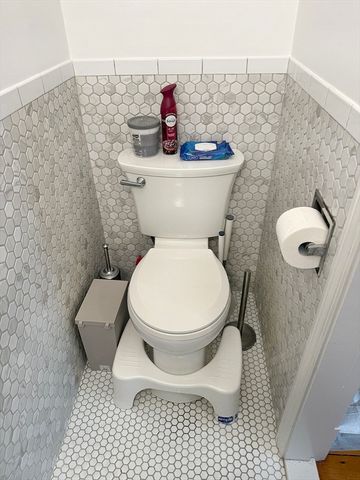 39 Hall Place 39, Quincy, MA 02169