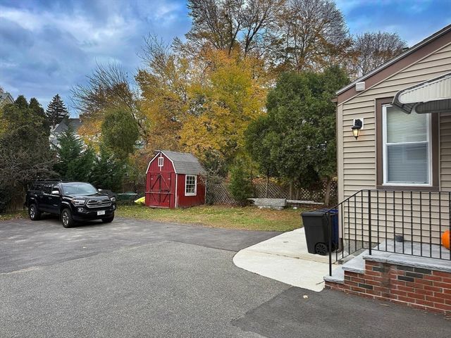 39 Hall Place 39, Quincy, MA 02169