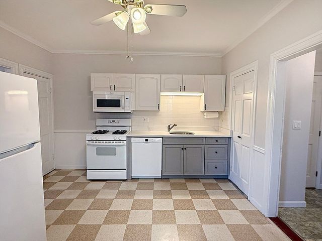 39 Hall Place 39, Quincy, MA 02169