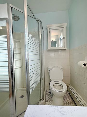 39 Hall Place 39, Quincy, MA 02169