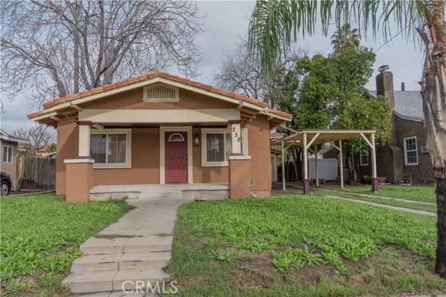 258 W 24th, San Bernardino, CA 92405