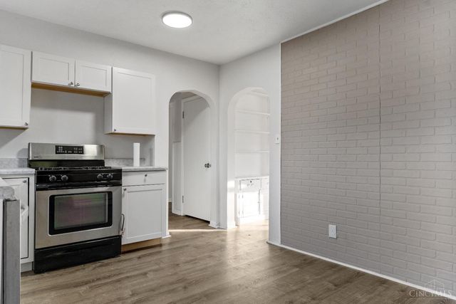 604 Smiley Avenue, Springdale, OH 45246