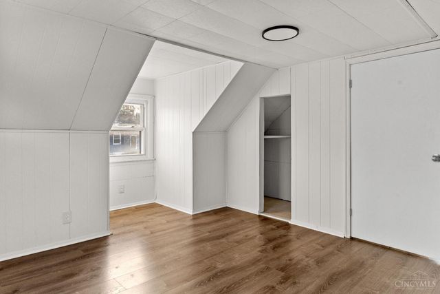 604 Smiley Avenue, Springdale, OH 45246