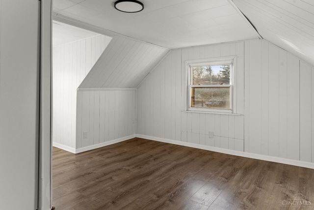 604 Smiley Avenue, Springdale, OH 45246