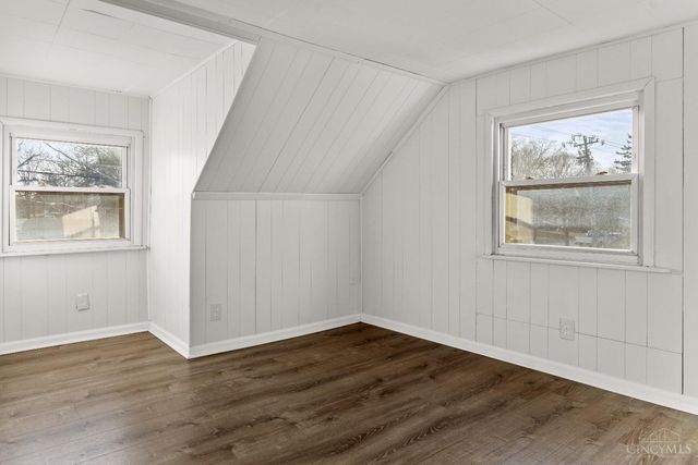 604 Smiley Avenue, Springdale, OH 45246