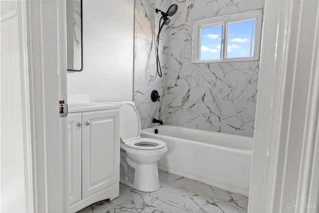 604 Smiley Avenue, Springdale, OH 45246