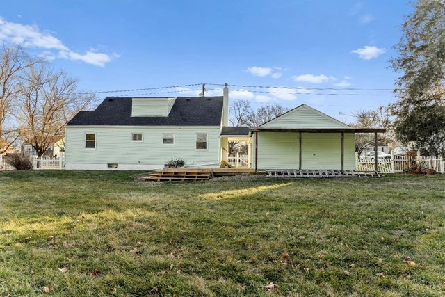 604 Smiley Avenue, Springdale, OH 45246