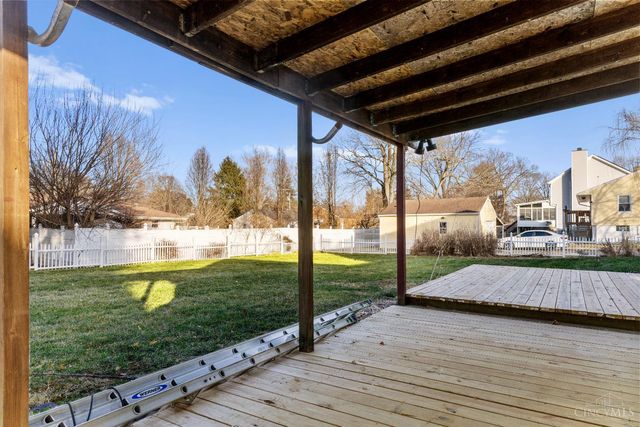 604 Smiley Avenue, Springdale, OH 45246