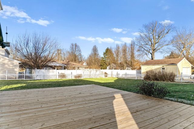 604 Smiley Avenue, Springdale, OH 45246