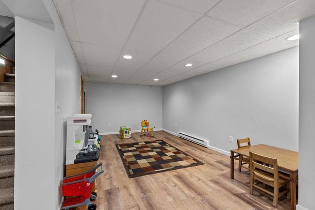 431 ROBERT LANE, Green Bay, WI 54311