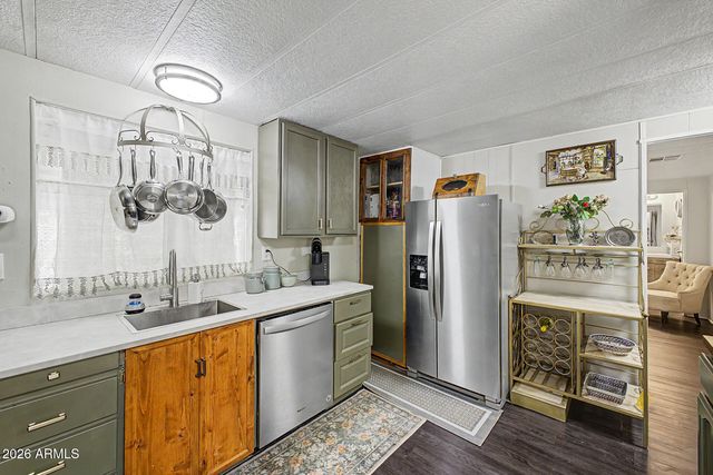 1705 E Charleston Avenue, Phoenix, AZ 85022