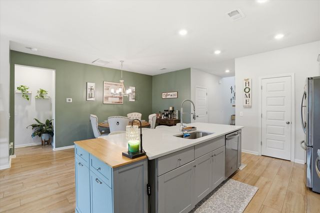 144 Woodland Oak Way, Summerville, SC 29485