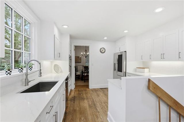 4065 Peachtree Dunwoody Road, Atlanta, GA 30342