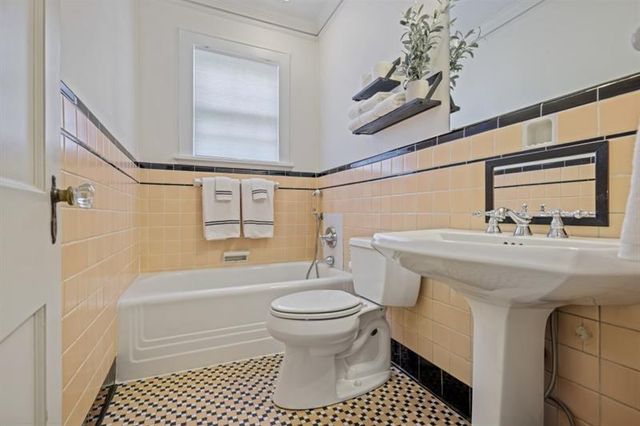 4065 Peachtree Dunwoody Road, Atlanta, GA 30342