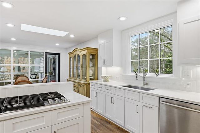 4065 Peachtree Dunwoody Road, Atlanta, GA 30342