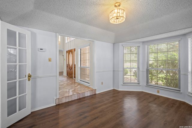 6338 Firestone Pkwy, San Antonio, TX 78244