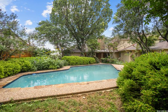 6338 Firestone Pkwy, San Antonio, TX 78244
