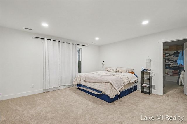 5655 Courtney Lynn Court, Wyoming, MI 49418
