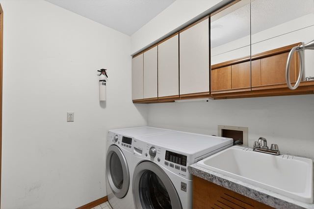 1408-2 Kentfield Way, Goshen, IN 46526