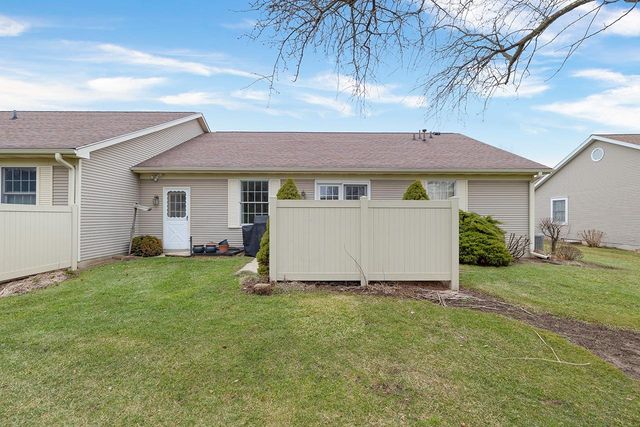 1408-2 Kentfield Way, Goshen, IN 46526